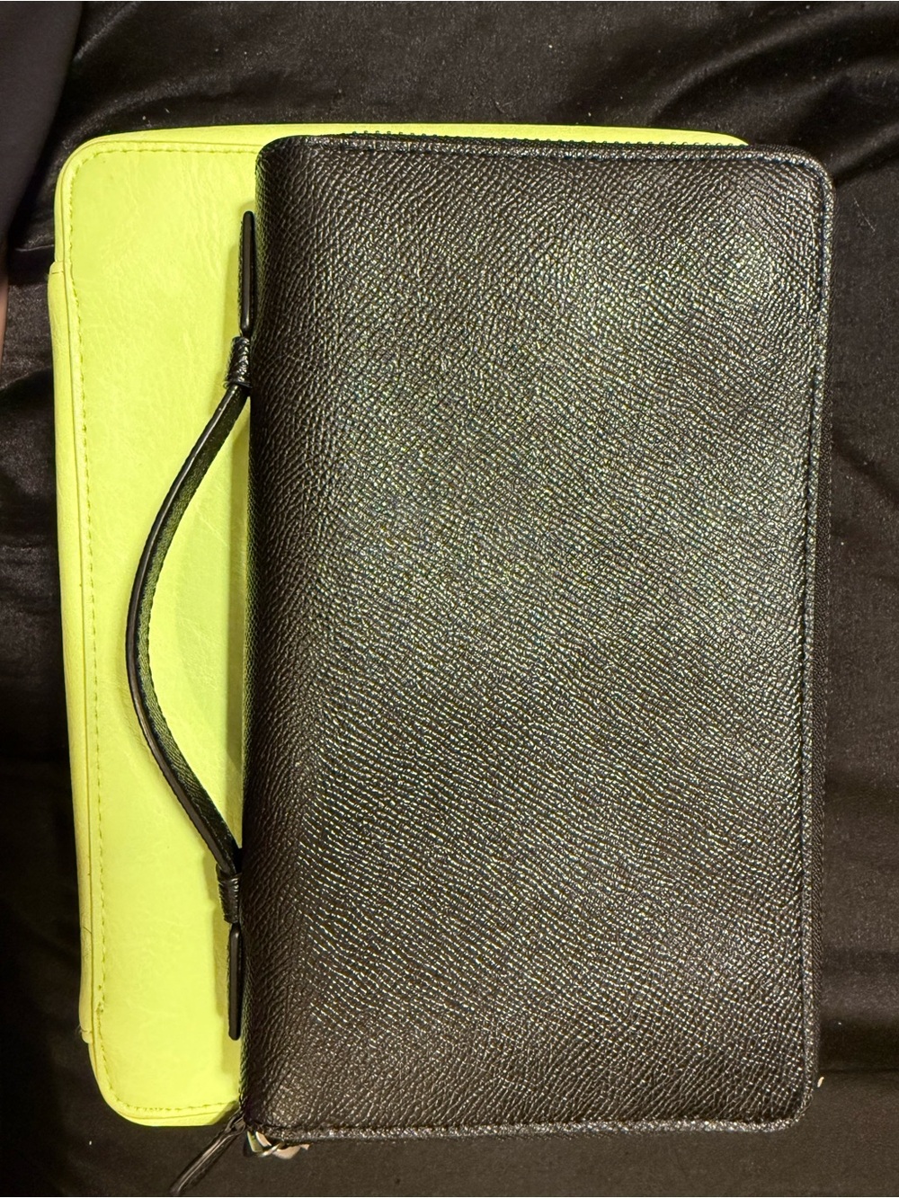 Coach Double Zip Travel Leather Wallet - Picture 3 of 7